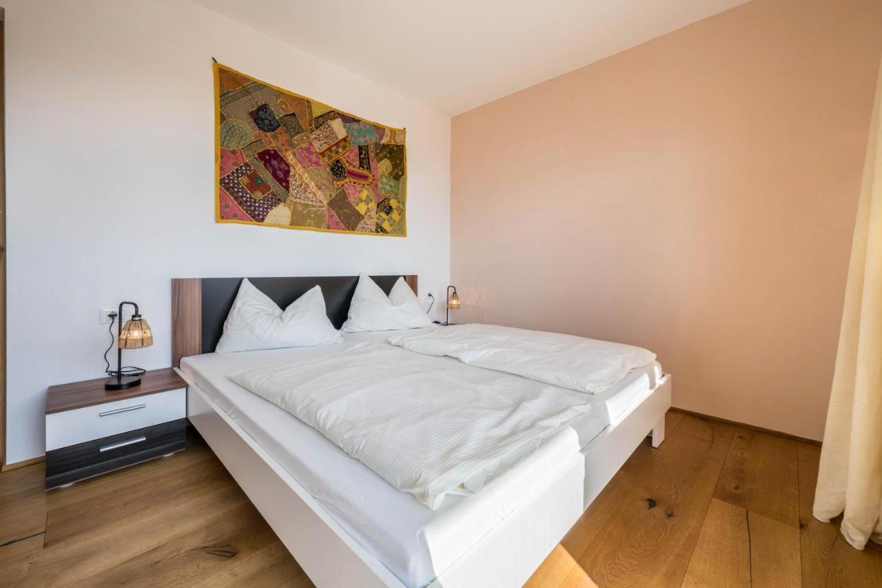 Charmed House Villa Fiumes Ngoại thất bức ảnh