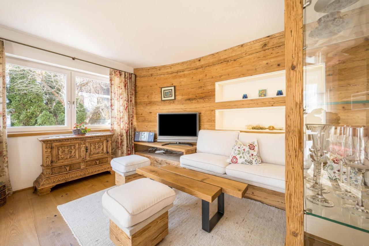 Charmed House Villa Fiumes Ngoại thất bức ảnh