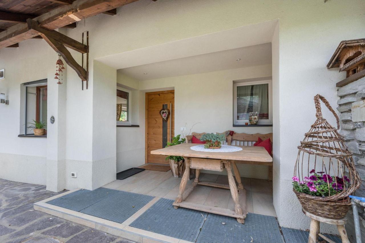 Charmed House Villa Fiumes Ngoại thất bức ảnh